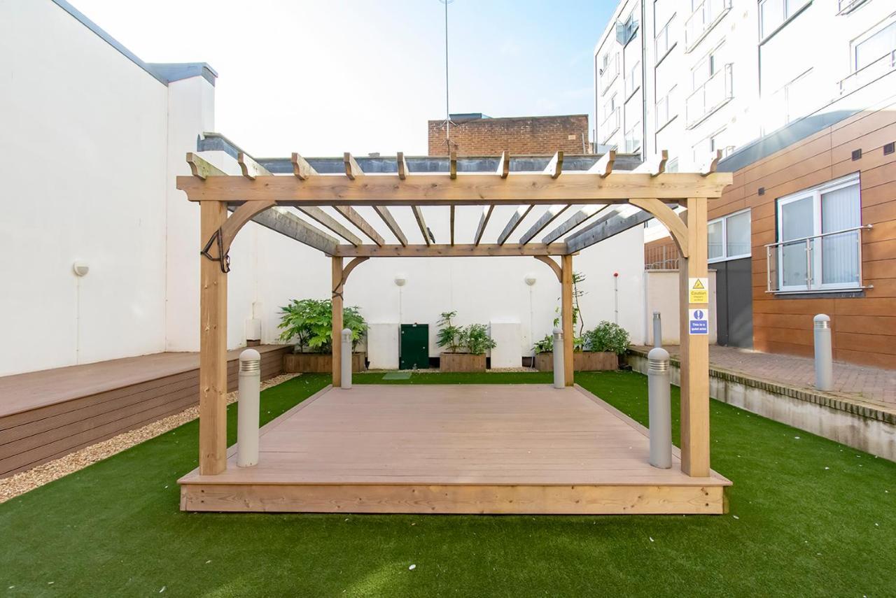 Modern 1 Bed Flat 2 Mins Walk From Restaurants Bars Clubs & Beach! Wow! Διαμέρισμα Μπόρνμουθ Εξωτερικό φωτογραφία