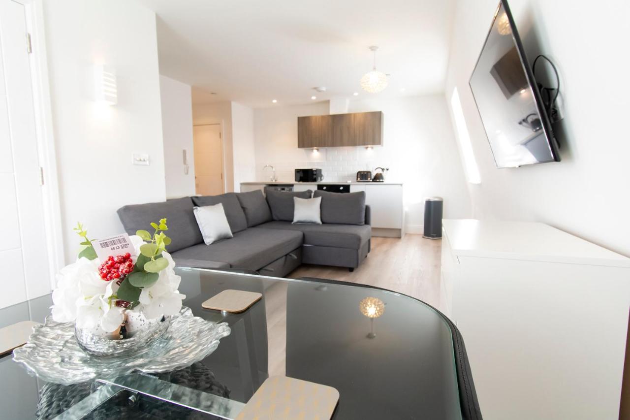 Modern 1 Bed Flat 2 Mins Walk From Restaurants Bars Clubs & Beach! Wow! Διαμέρισμα Μπόρνμουθ Εξωτερικό φωτογραφία